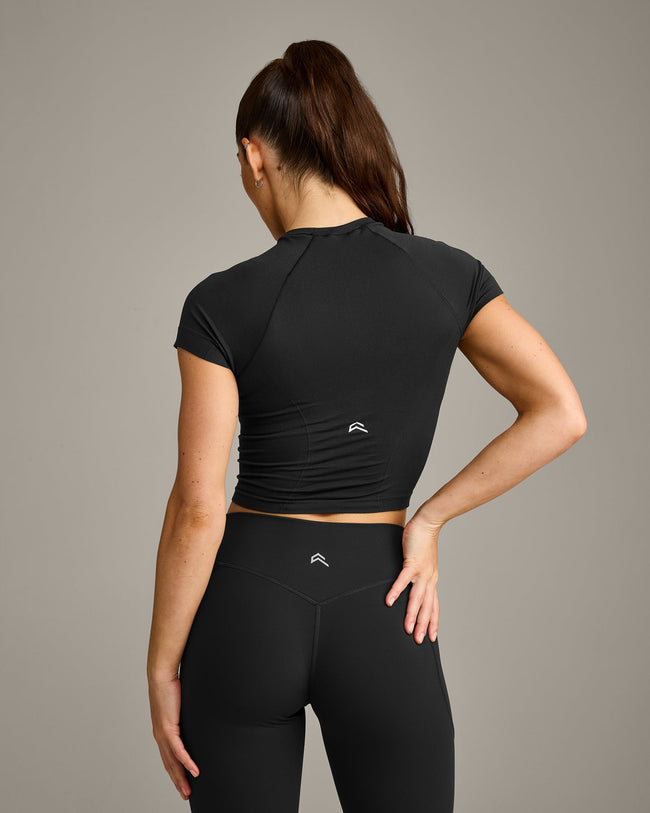 Oner Seamless Fitted Top | Soft Black