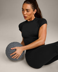 Oner Seamless Fitted Top | Soft Black