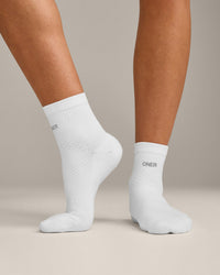 Performance Mid Crew Socks 1 Pack | White