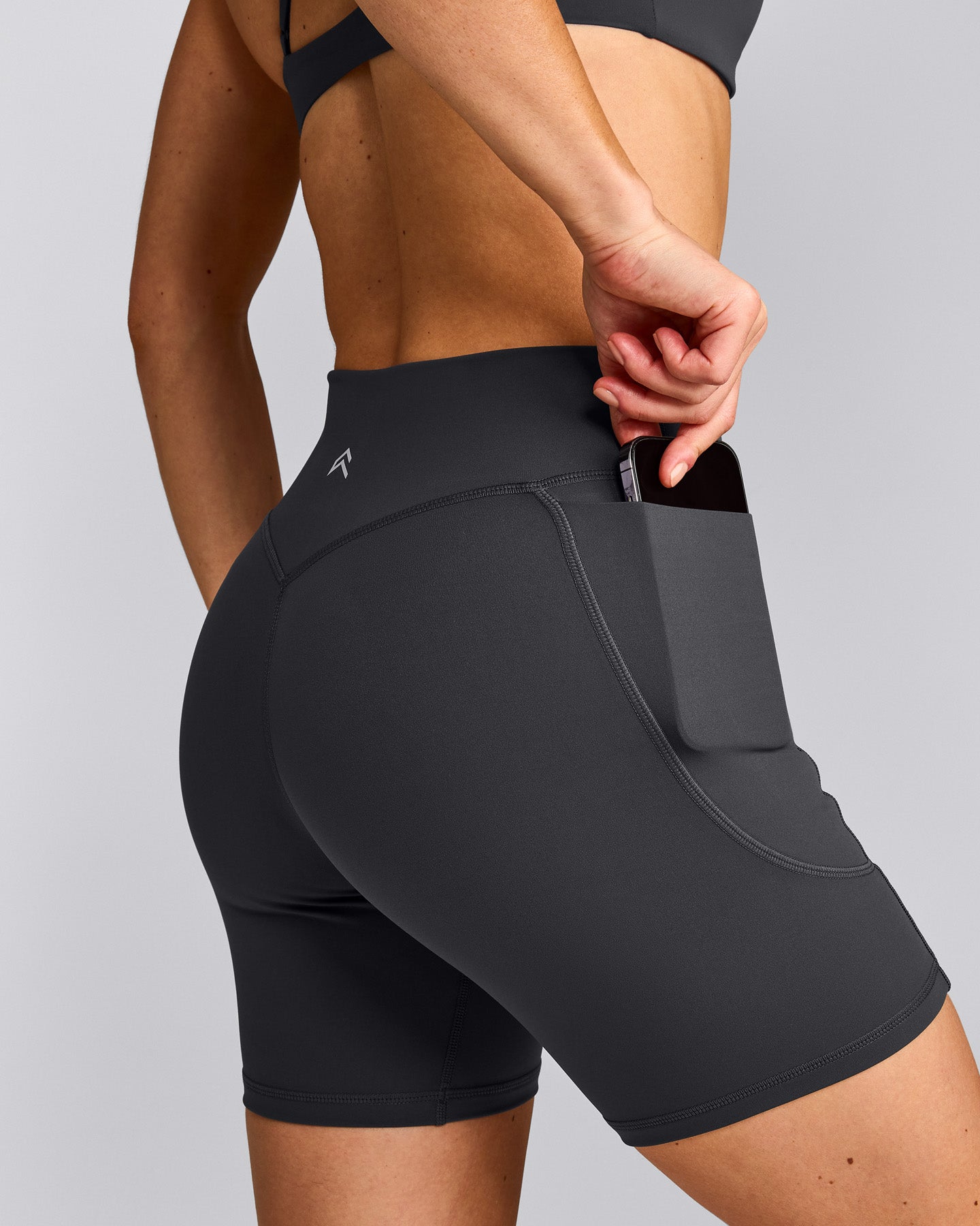 UnifiedMove™ Pocket Shorts 6" with Bonding | Coal