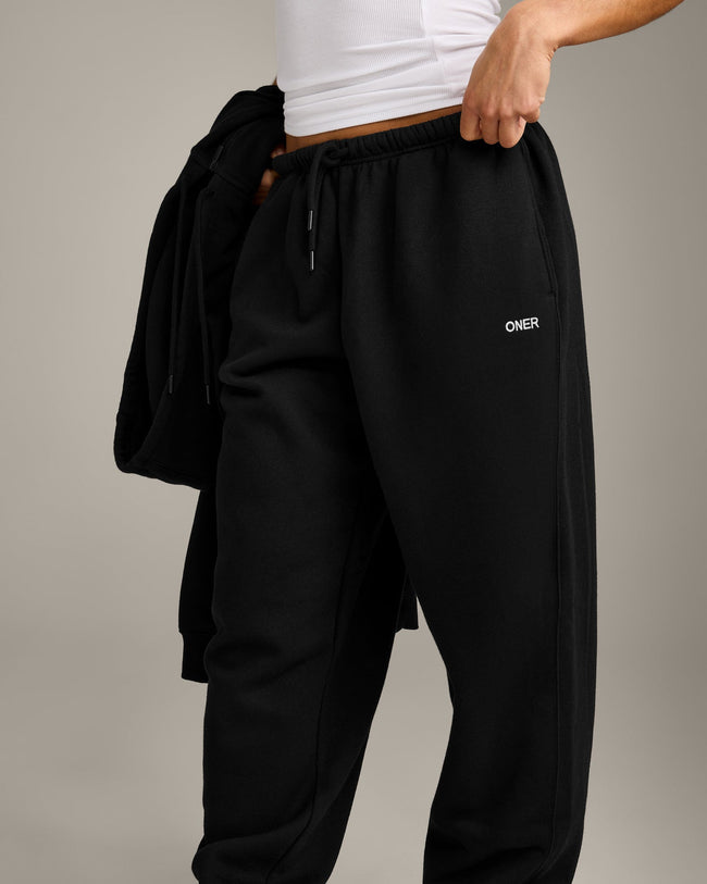 Foundations All Season Joggers | Black