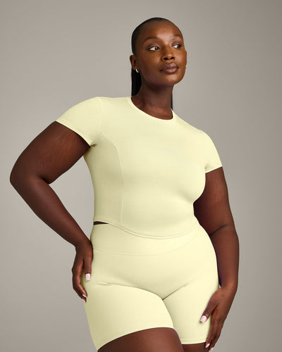 Mellow™ Motion Crew Neck Mid Top | Pastel Yellow