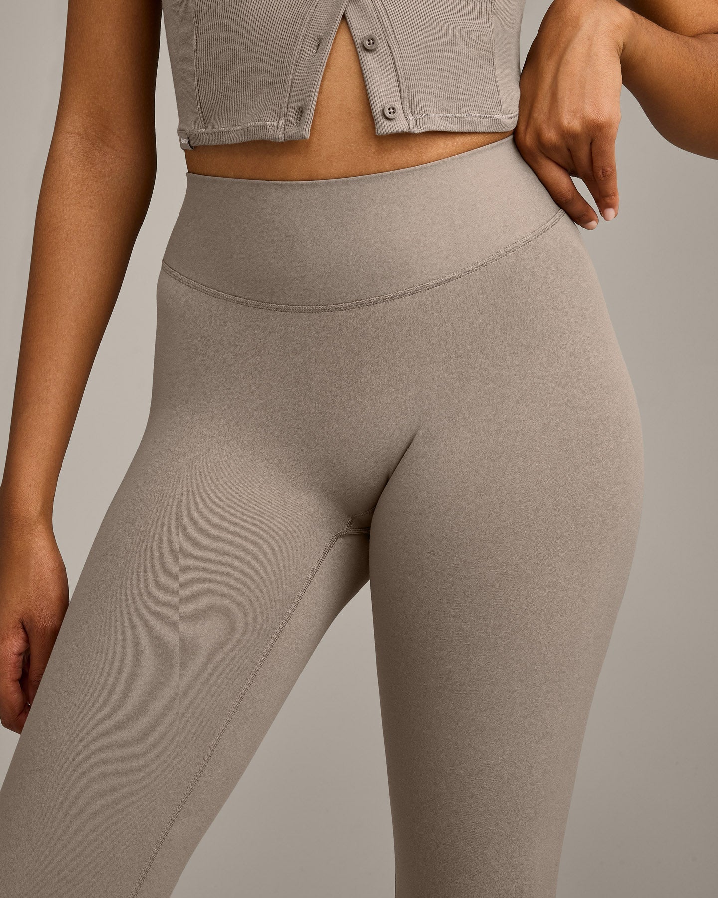 SoftMotion™ High Waisted Capri Leggings with Grey Logo | Minky