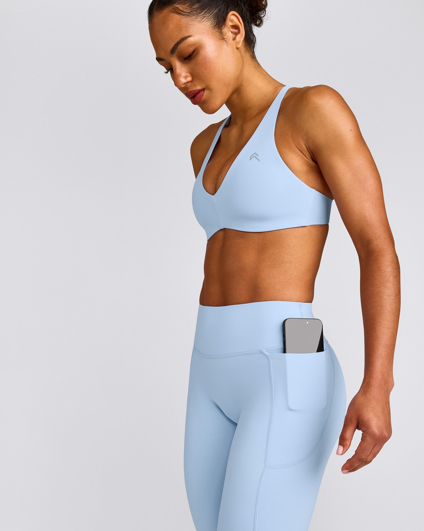 UnifiedMove™ Pocket Leggings with Bonding with Reflective Logo | Powdered Blue