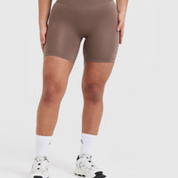 Timeless High Waisted Shorts 6" | Cool Brown