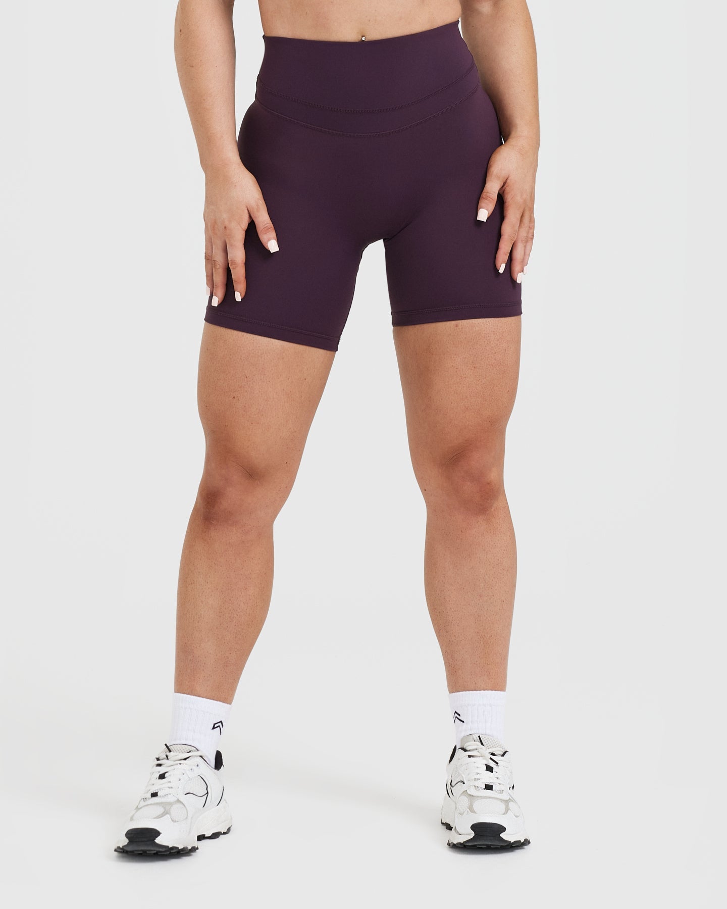 UnifiedMove™ High Waisted Shorts 6" | Blackberry Purple
