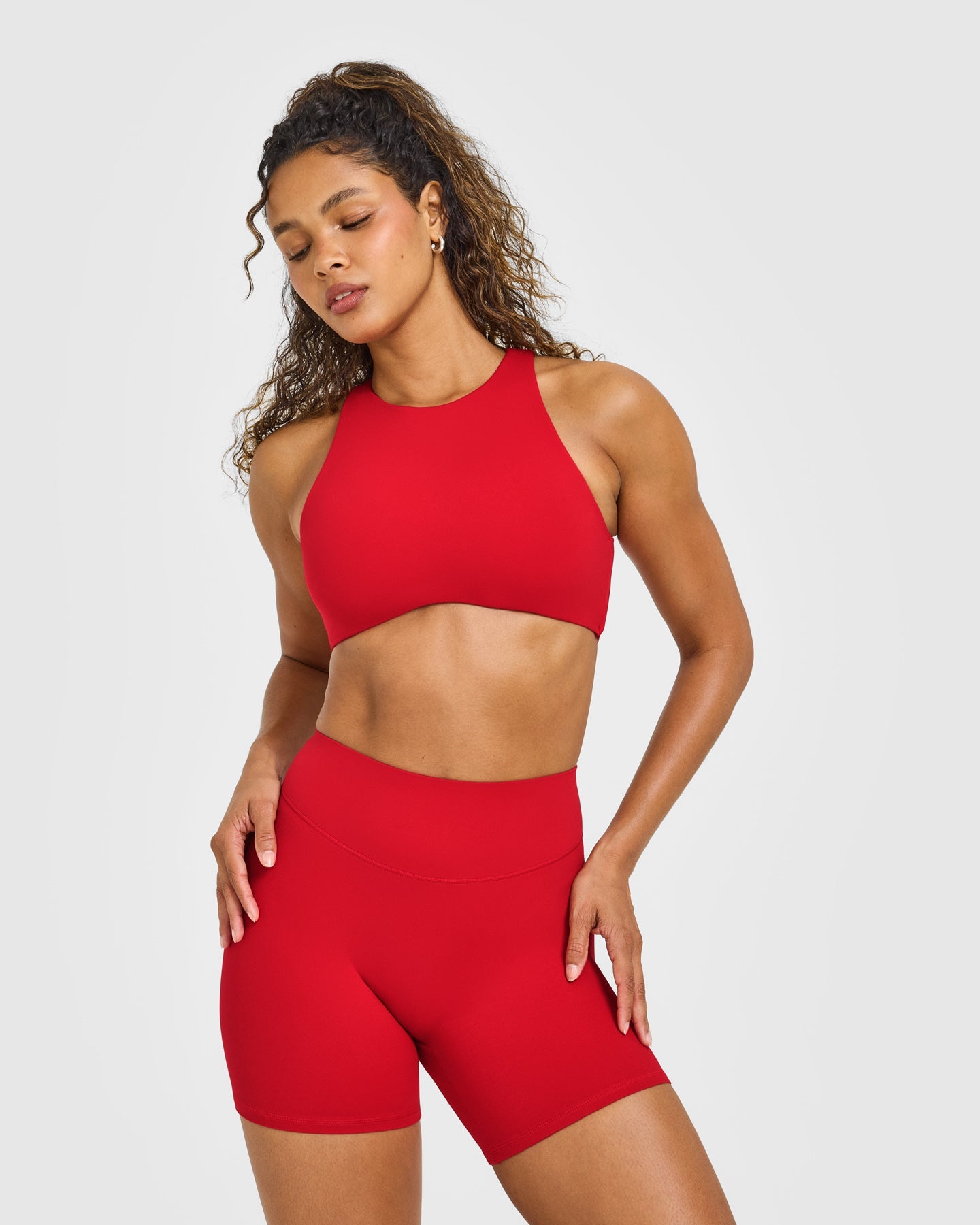 SoftMotion™ High Neck Sports Bra with White Logo | Light Toasted Red