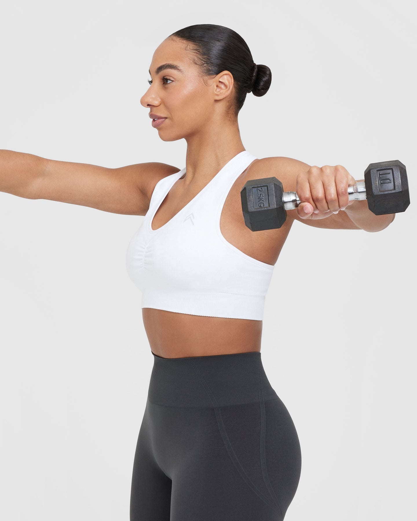 Classic Seamless 2.0 V Neck Bralette | White