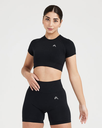 SHORT SLEEVE CROP TOP - Black