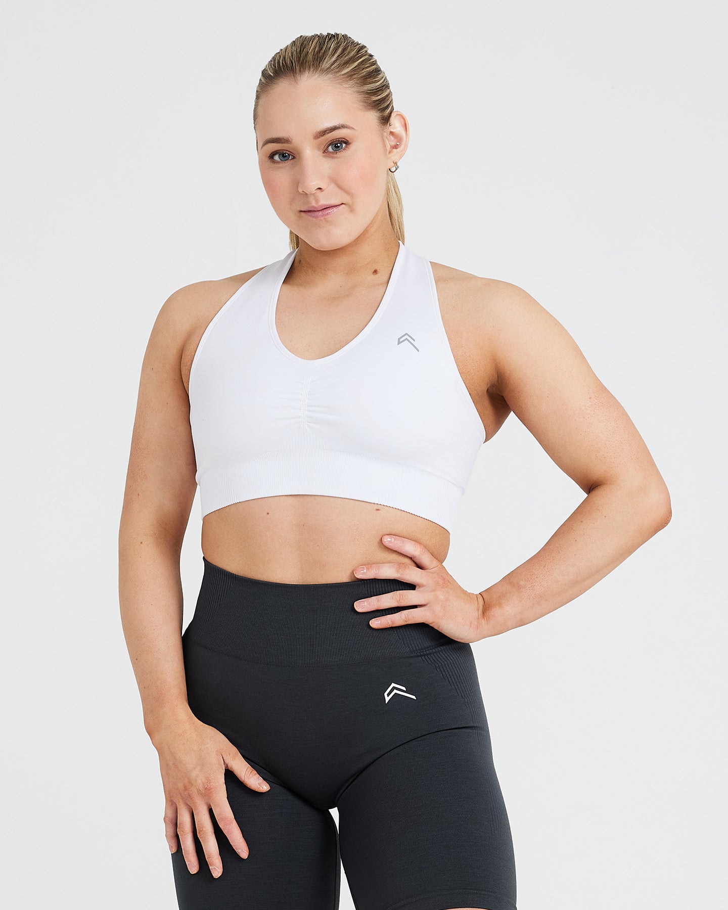 Classic Seamless 2.0 V Neck Bralette | White