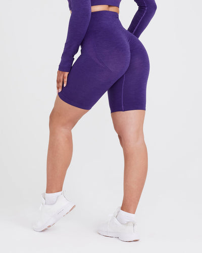 EffortlessLift™ Seamless Cycling Shorts with White Logo | Amethyst