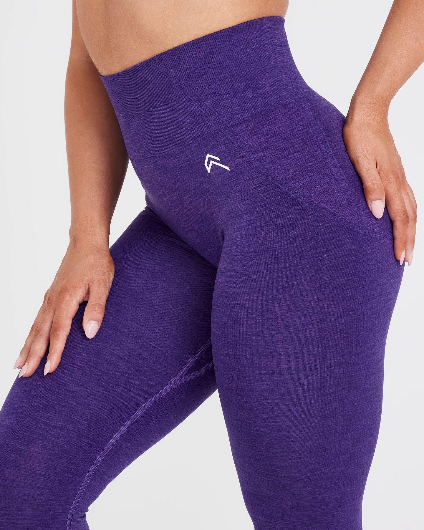 EffortlessLift™ Seamless Leggings with White Logo | Amethyst