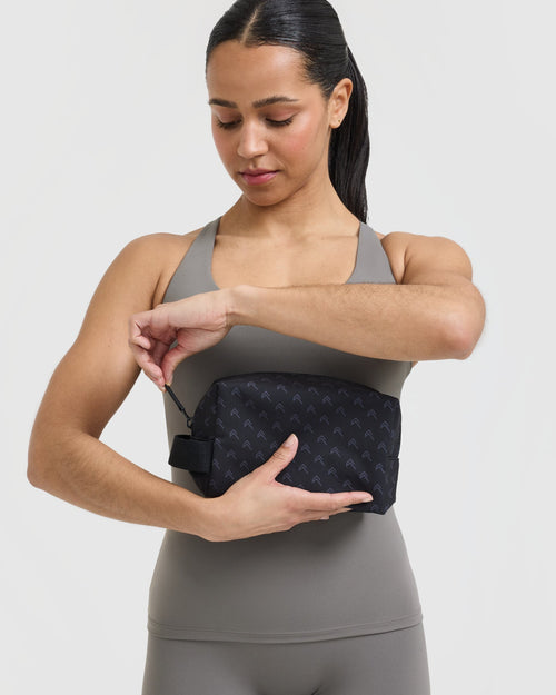 Small Monogram Washbag | Black