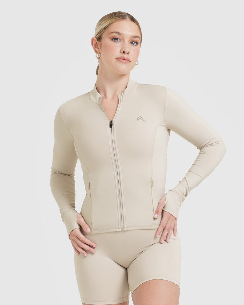 TIMELESS_JACKET_SAND_01_1000x1