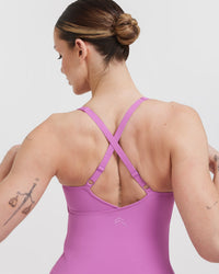UnifiedMove™ V Neck Cross Back Vest | Orchid Purple